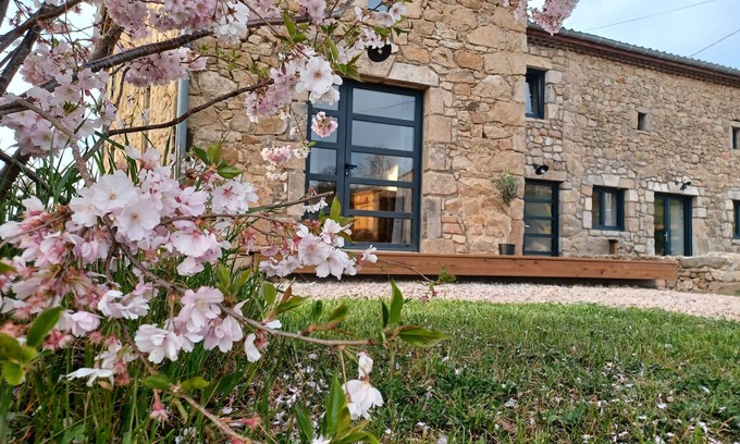 Saint-Barthelemy-le-Plain House | Gîte de Charme au Coeur de L'ardèche Verte