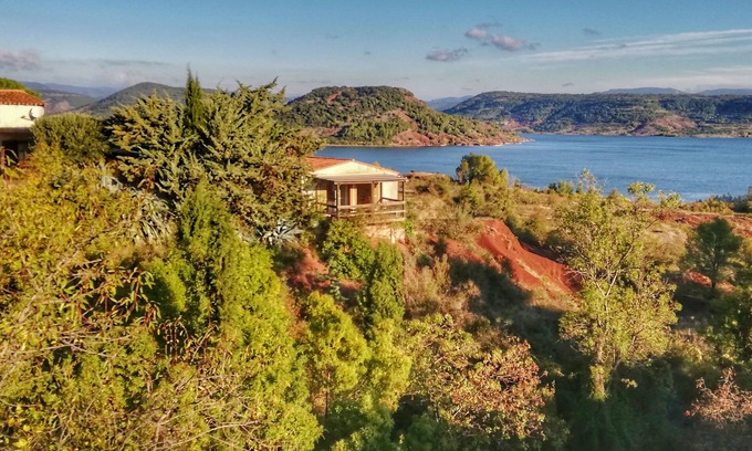 Liausson Apartment | Gîte "Jali" on property facing Lac du Salagou