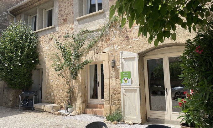 Montouliers House | Gîte Le Millésime Dans un Charmant Village Typique du Sud