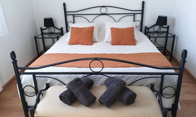 Saint-Ciers-dAbzac House | Gîte T3 65m² enclosed garden, free parking - Near Libourne/Saint Emilion