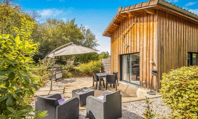 Baron House | Gîte Tulipier - La Grange aux Arbres