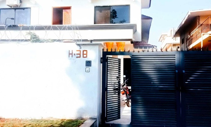 F-7 Sector Hotel | Galaxy Ambassador guest house Islamabad