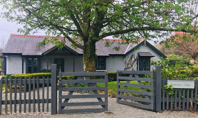 Inishmacatreer Cabin | Gamekeepers Lodge, Cong
