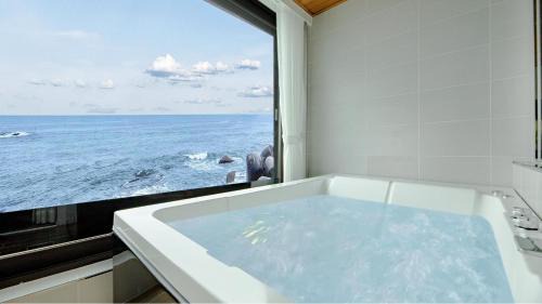 Gangneung House | Gangneung The ciel Spa Pension