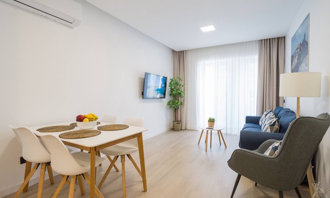 Las Palmas de Gran Canaria Ski Chalet | Garoe Green Bay By CanariasGetaway