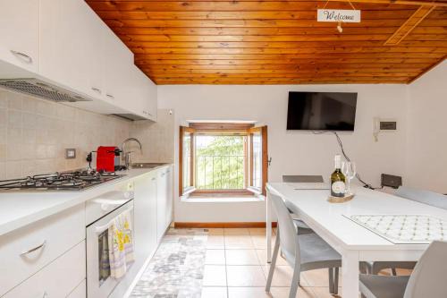 Lazise Apartment | Garda Experience - Relax nei vigneti veronesi