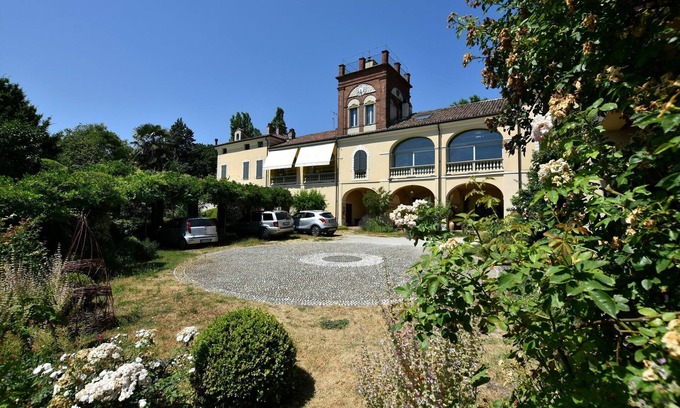 Casale Monferrato Apartment | Garden Apartment in Casale