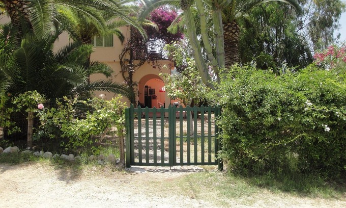 Parghelia Apartment | garden apartment with sea view