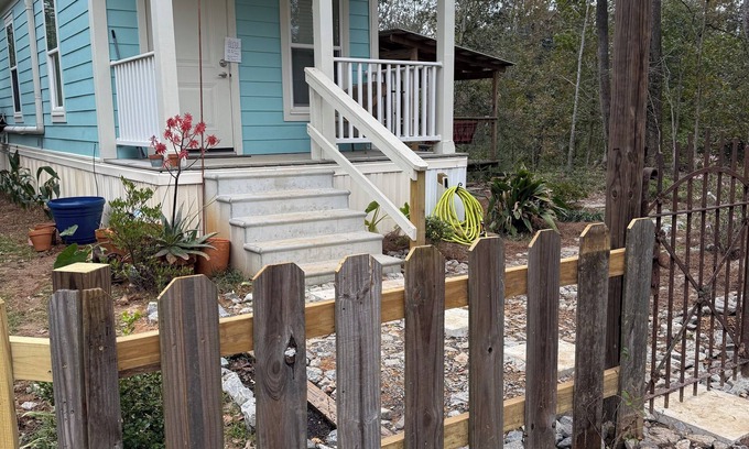 St. Francisville Cottage | Garden Cottage