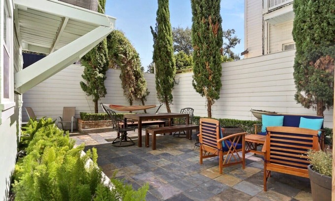 Saint Thomas Development House | Garden District | Patio | Garage Parking | 3 Beds