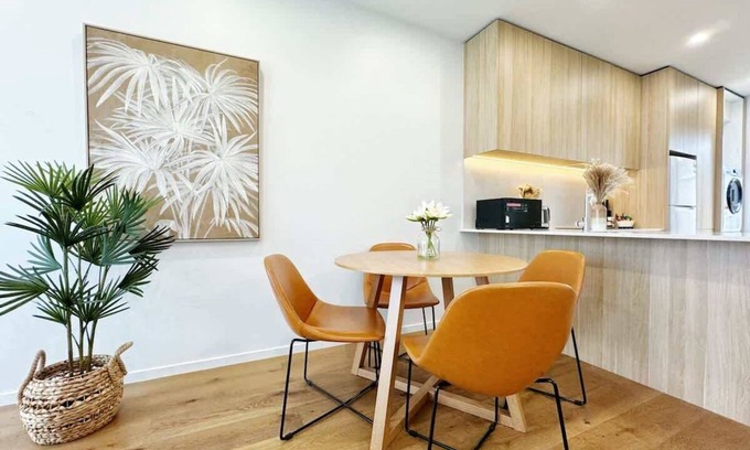 Grey Lynn Condo | Garden Gem 2 BDR+1 Study Townhouse Near Ponsonby