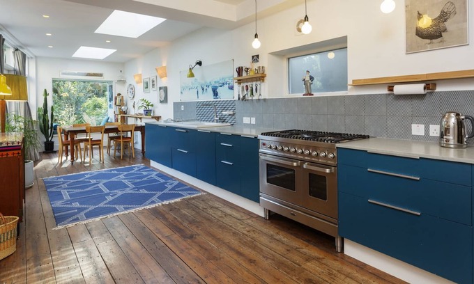 Tufnell Park House | Garden Grand, by Veeve