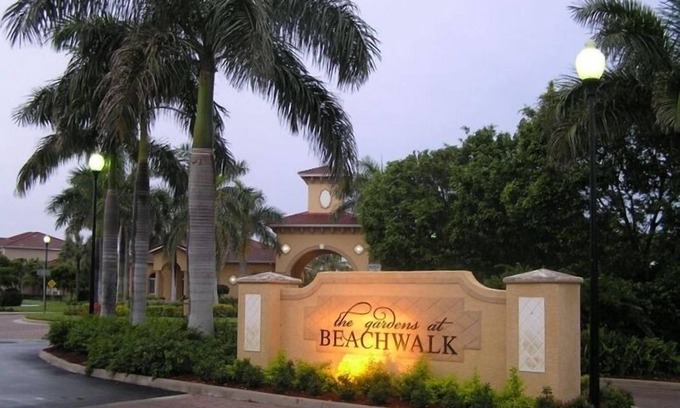 Beachwalk Isles Condo | Gardens at Beachwalk - Beautiful condo near beaches!