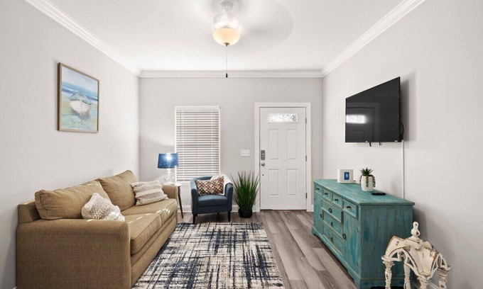 Dock Junction House | 💥Gated community 🌟3 bedroom 🧘🏽Serenity & Comfort⚡️