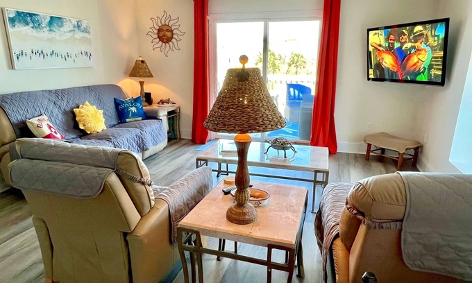 Port St. Joe House | Gated resort on CSB.End unit w/easy walk to beach. Beach cart & chairs included.