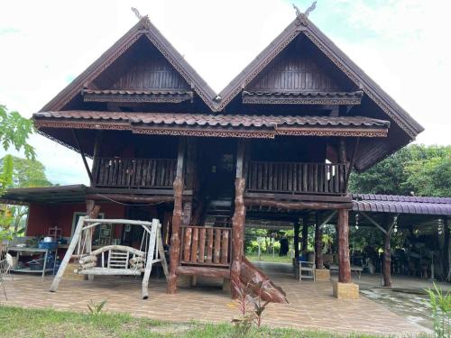 Nong Chaeng House | Gavin House