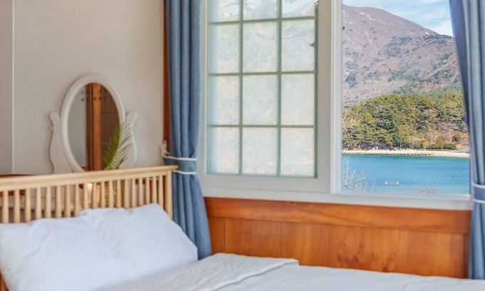 Geoje House | Geoje Come and Stay Pension