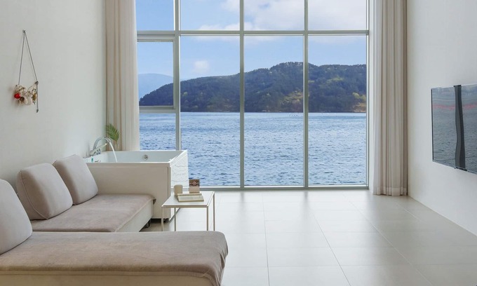 Geoje House | Geoje Lighthouse Pension