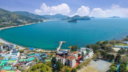 Irun-myeon House | Geoje Lohas Condo Pension