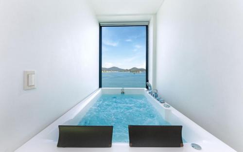 Irun-myeon House | Geoje Marepos Pension