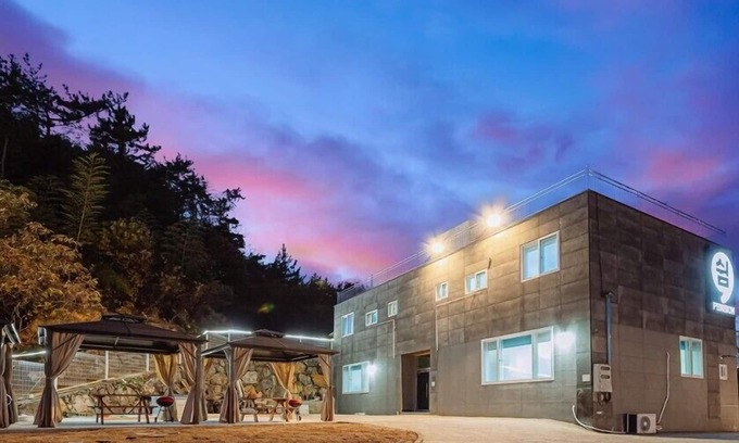 Geoje House | Geoje Swim Pension