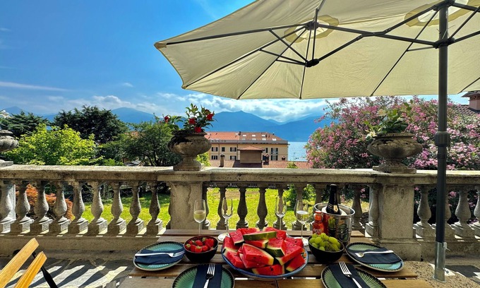 Menaggio Apartment | Giardino Floreale di Menaggio, Menaggio, Italy