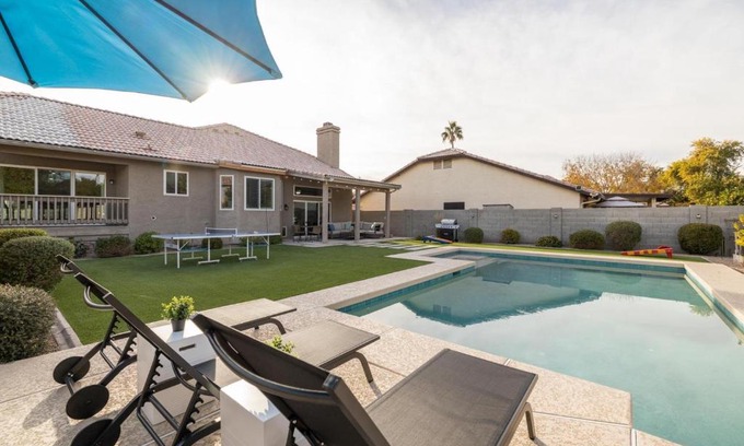 Madera Parc House | Gilbert Comstock