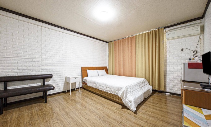 Gimcheon Hotel | Gimcheon Geukdong