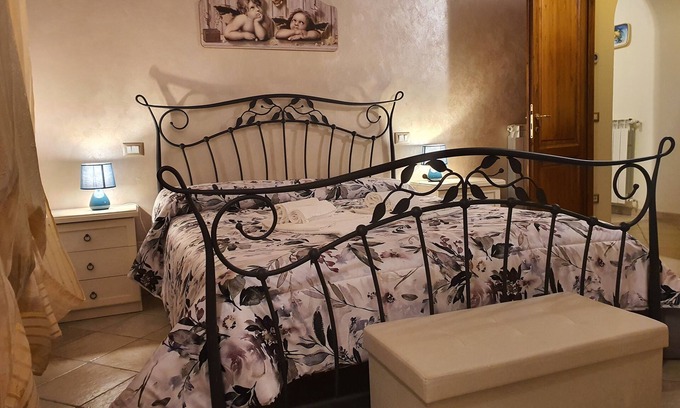 San Gimignano Apartment | Giovanna apartment 100 meters from San Gimignano