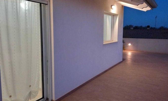 Selargius Apartment | Giovele House