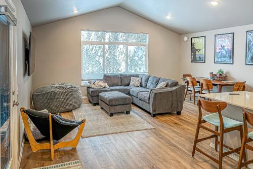 Alyeska House | Girdwood Vibes, Unit B