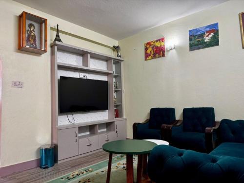 Kathmandu Apartment | Gitanjali Apartments- 1BHK apartments for couples