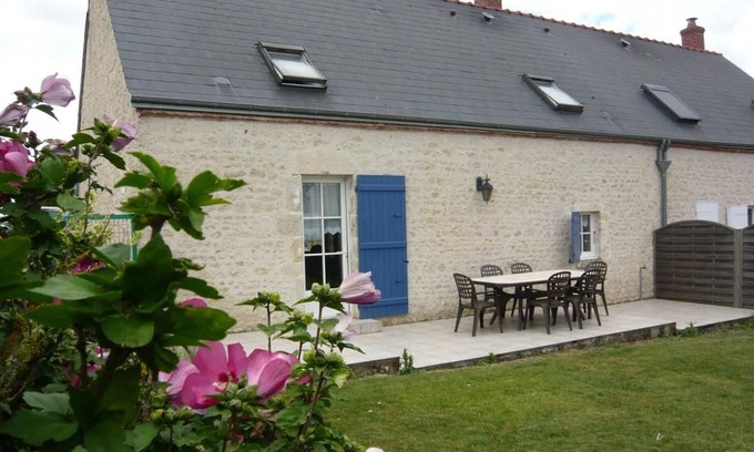 Epieds-en-Beauce Cottage | Gite Épieds-en-Beauce, 3 bedrooms, 5 persons