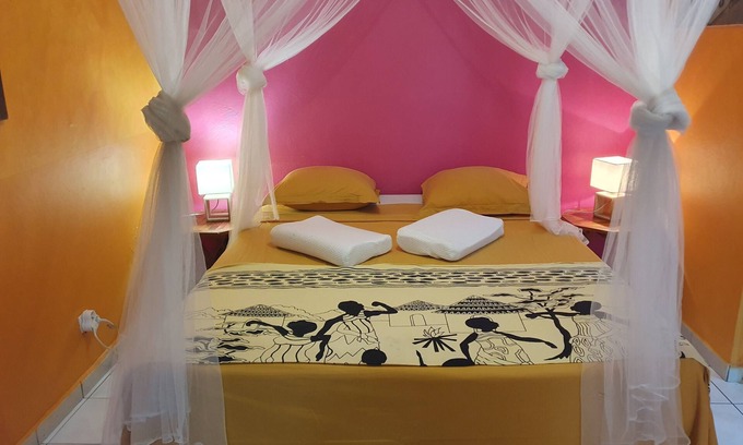 Malendure House | Gite Alpinia Face au Jardin Tropical Pour 2 à 4 Personnes