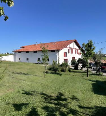 Beguios House | Gite Goitiaya