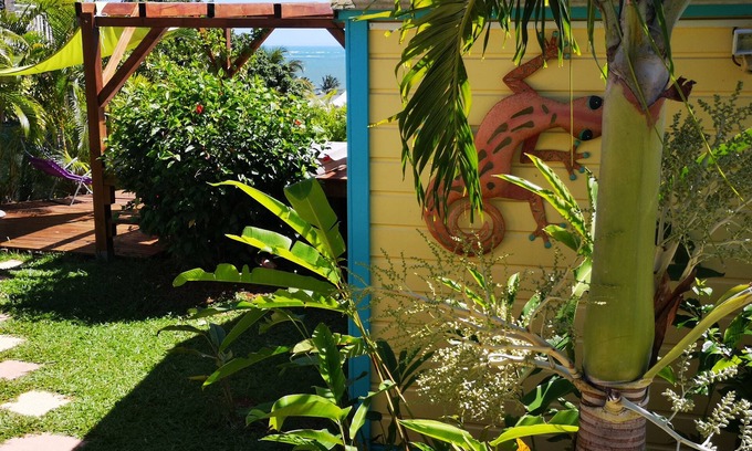 Petit-Bourg House | Gite Hibiscus or Frangipanier, gites for 2 people, Bellevue-Gites