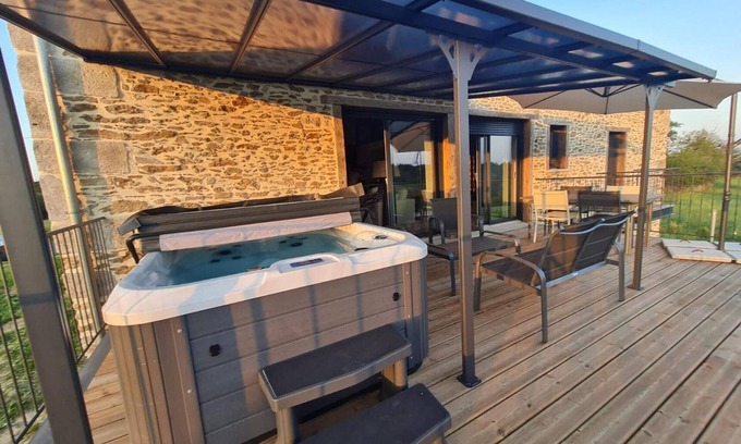 Maurs Cottage | Gite Maurs, 2 bedrooms, 4 persons