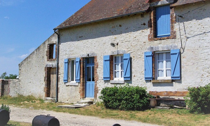 Migne House | Gite Migné, 2 bedrooms, 5 persons