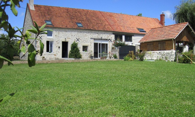 Nohant-Vic Cottage | Gite Nohant-Vic, 4 bedrooms, 11 persons