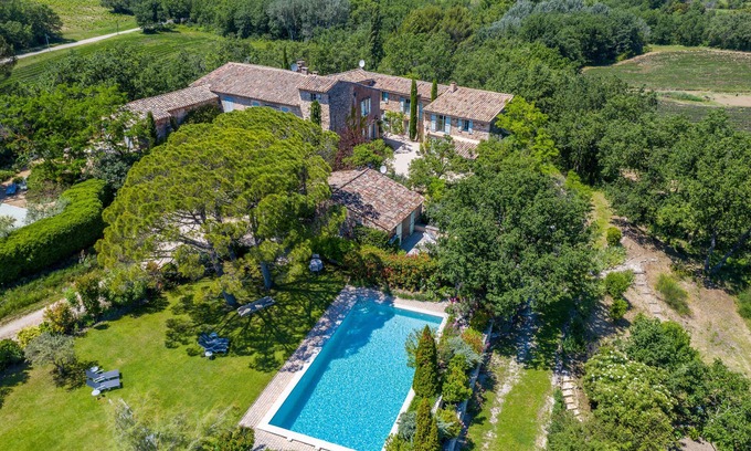 Roussillon Apartment | Gite Ventoux, mas Restauré, au Calme à Roussillon