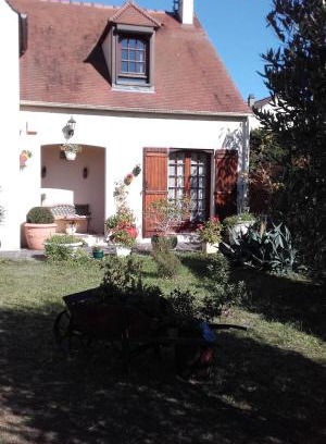 Herblay Bed & Breakfast | Gites Les Roses