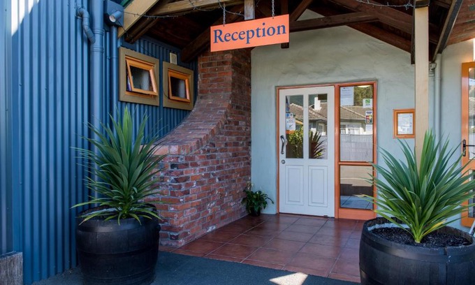 Richmond Hotel | Gladstone Motel