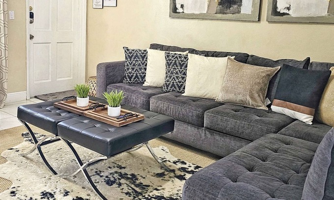 Cooper City Apartment | Glam 2 Bedroom Apartment 4 Miles from Hard Rock Hotel