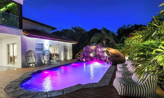 Sunrise House | Glam Manor 7,000 Ft Mansion with Waterslide Spa