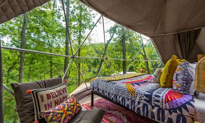 Cosby RV Rental | 📚😇 GLAMPING DOME WITH PRIVATE BATHROOM AND HOT TUB!