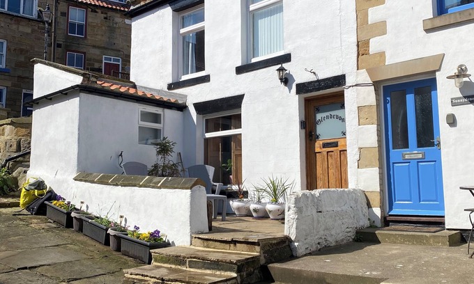Staithes Cottage | Glendevon Cottage - Enjoy a short 2-night stay - November availability