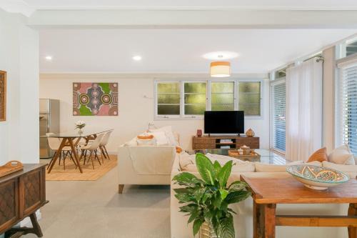 Murwillumbah Apartment | Glenelg Apartment