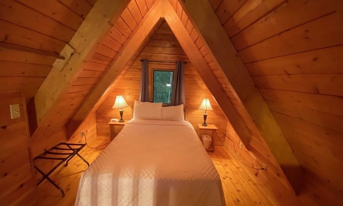 Glenville Hotel | Glenora Inn & Distillery