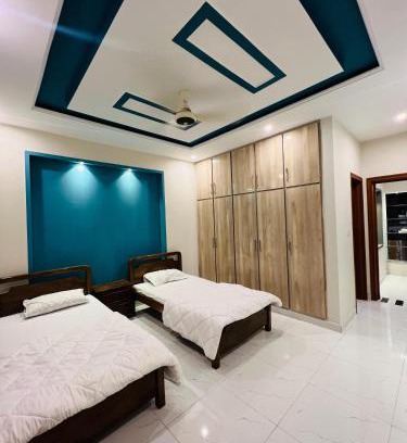 Fatehjang House | Glorious Guesthouse