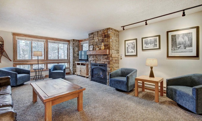 Breckenridge Condo | Go in, go to the city and the gondola! Perfect location!